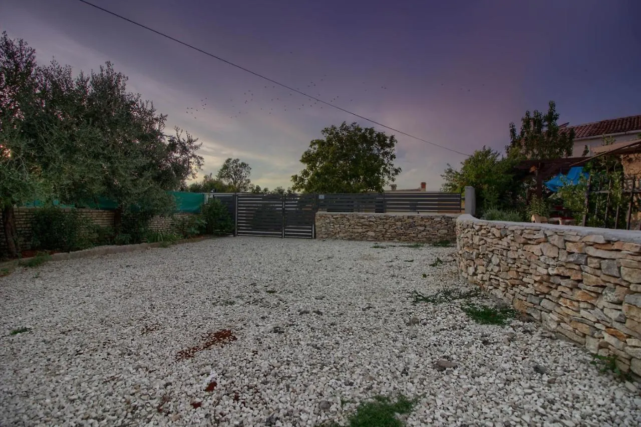 Wonderful Villa Antonici With Private Pool Near Pula - Wiibuk Ližnjan